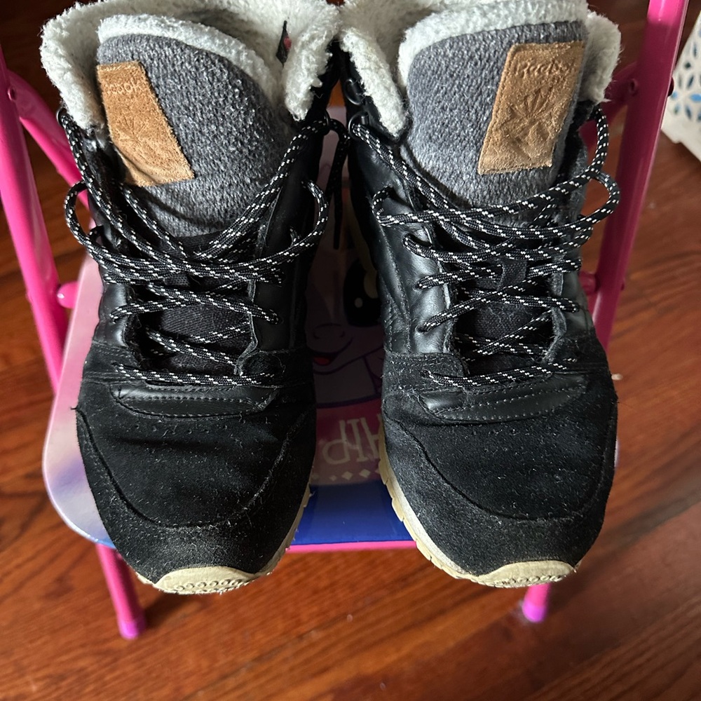 Cozy Black women Shoes